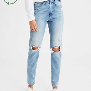 American Eagle Mom Jeans